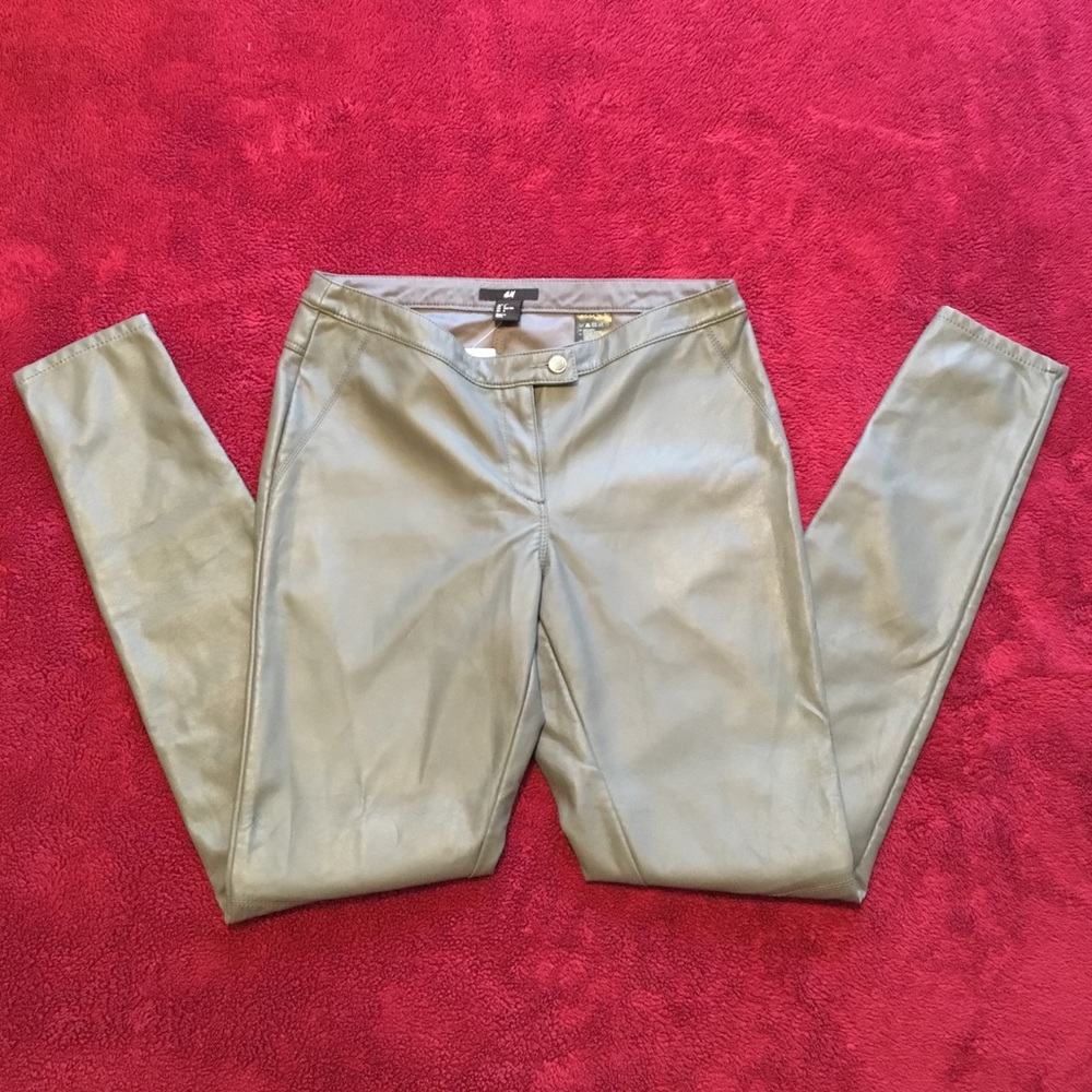 ✨NWT✨ H&M Gray Faux Leather Pants